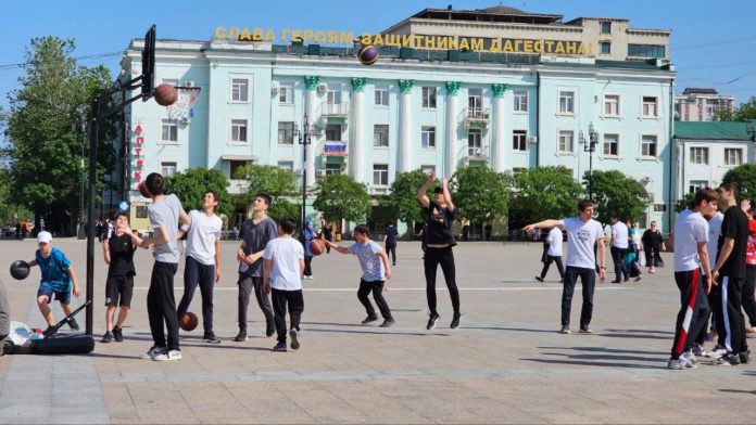 9665EC25-5ACA-45B2-BF42-1DB7B35044BE