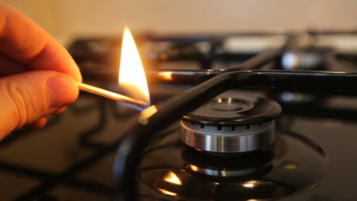 F524F33F-8EA8-40EC-878B-6180A04381BE