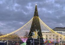 Праздник продолжается: Программа на площади Махачкалы на 8 января