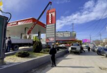 В Махачкале демонтирована незаконная информационная стела