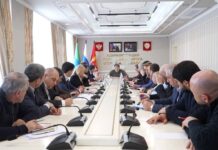 Мэр Махачкалы провёл заседание рабочей группы по ликвидации последствий подтоплений