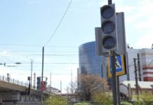 В Махачкале обновляют светофоры