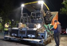 В Махачкале на проспекте Имама Шамиля перешли от ямочного ремонта к сплошному асфальтированию