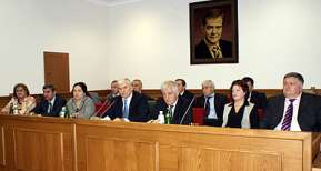 2aeacad1101a989957a7a0f67b6385ea