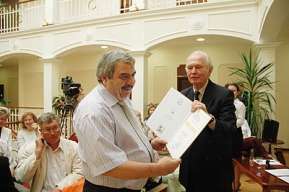 Магомед Ахмедов: «Поэт — это духовный наставник»