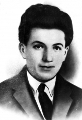 54008f6da901c19303e3ed5d91f4e224