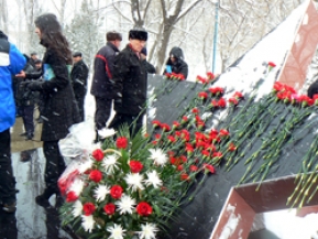 f7d2a0fe56e07ec632fdd36225c6833d