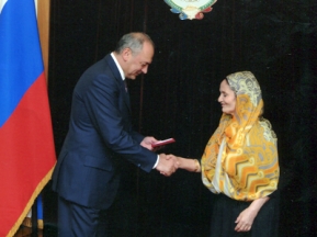 90953c7f3707bd7c690e223e3f120381