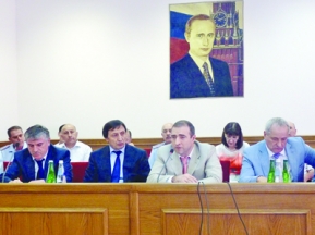 dc7f92c951282c7727cb999249572132