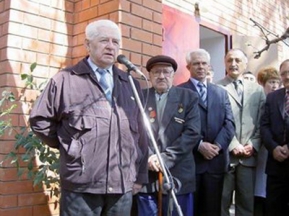 1b5aa36ee6cf1fac34c5efa2b8dadce9