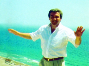 Люди ему верили…