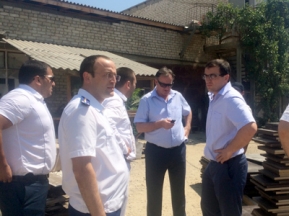 14dab1e5b6a30d4c214b6b811e4400a7