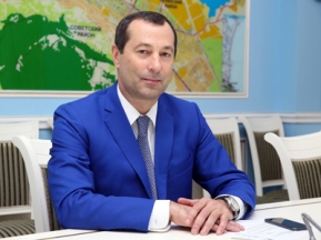 4cd1464d01907733364fa093d34fb93e