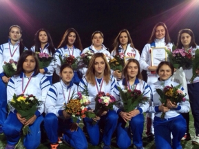 04f90b688af9b1849889dde02c25d164