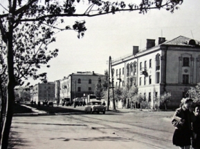 2513655ec5f20d1532aa16f45ba3e5d7