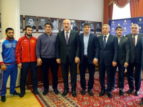 e621f3952d8c620d784dd4f8a5fe5678