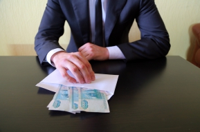 e039bf501ef3b98d2f150fec2b278584