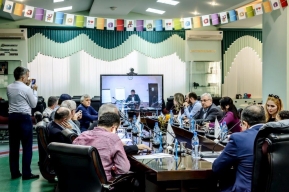 e2710e9cf75aaebdbfebad5c6ee66931