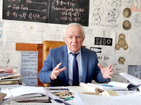 95360ed2e549fc81d8d8c555be63e4ad