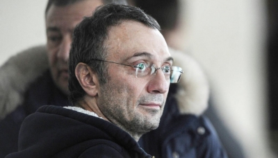 2d81e636c87f0b184a155b70057d5e48