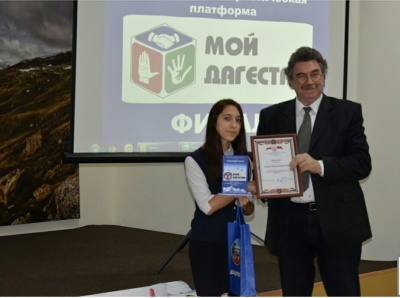 d3095c925cfa1e87eadb7e46e366666a