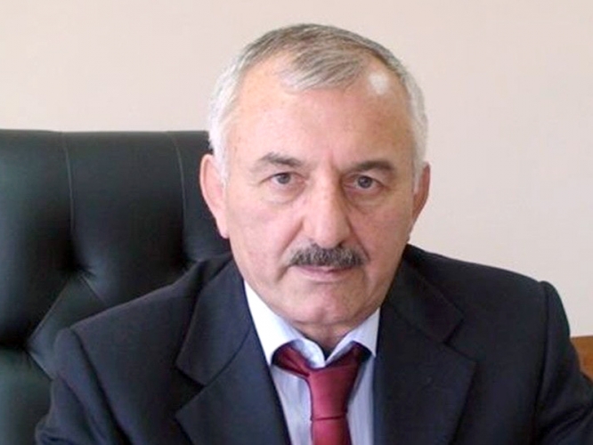 Поздравления врио главы города Махачкалы А. Гасанова