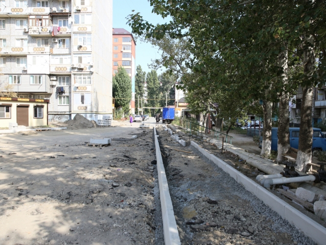 В 6 дворах начался ремонт по программе «Формирование комфортной городской среды»