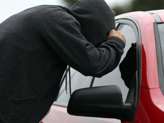 277f5643be9494b4ea47f3420d862641