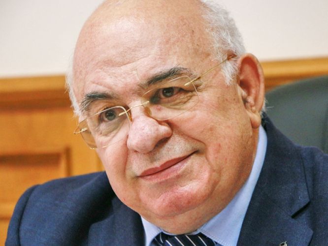 Ильман уруссу. Ильман Алипулатов. Алипулатов Ильман Субханович. Алипулатов Ильман Субханович депутат. Ильман Шажаев.