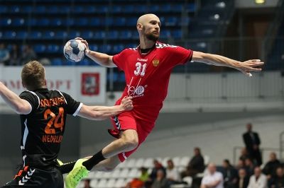 6579f019b78fda631838a6575c9e0ebe