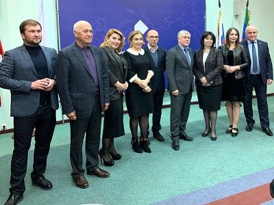 1b46542f46c89f9301bc634c94543473