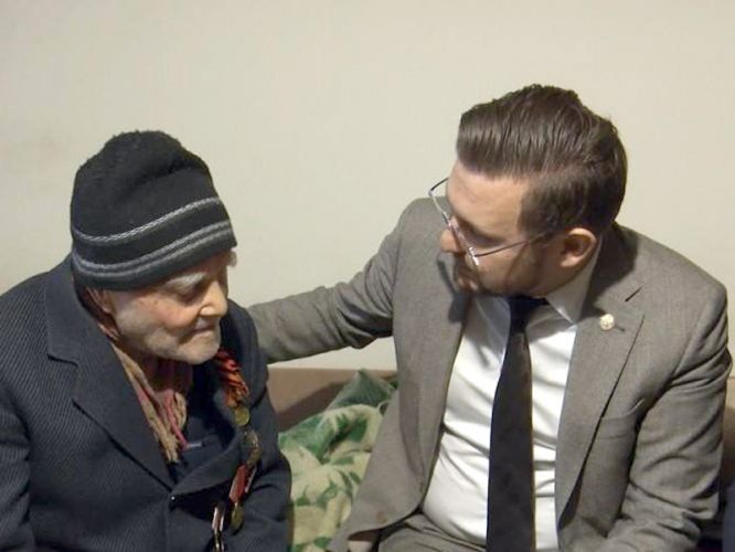 e6cc728fdbf3636a19e65b6ac2fbdb80