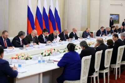 2818eb40b463d3d4a4e7fd4196fb828c