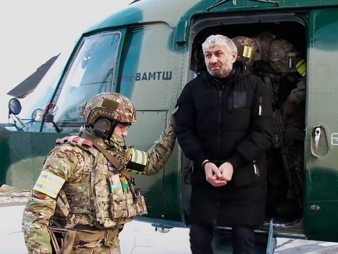 f7e80cd51e7eae18d8b081abbbd551b5