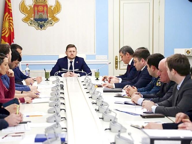 b12b8675aa14bcdd1809e7a5f2808e7f