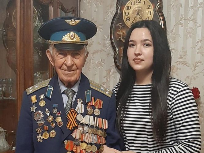 cc9ef97cb4cb45f1c667e577c25ceea3