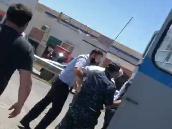 bd1eeab0da3f2fdde88ea1fc9d3c98e0