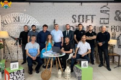 ef49f83798338c271d7f0d09dd4c045c