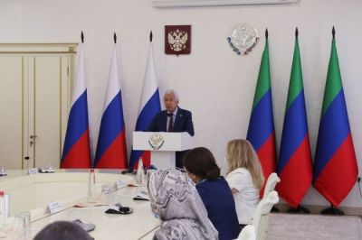 24f3ec677fac344702a0bfcb6470f4c9