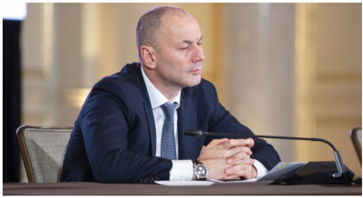 8273be3d3334f0249294f3d36b000802