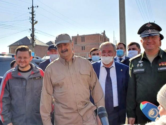 958a8b0121a9e147a1f1b58af6fa2e7d