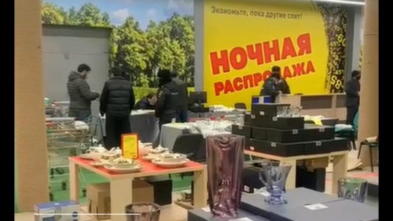 Торговый центр в Махачкале накажут за нарушение санитарных предписаний