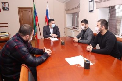 8acb4f87170aadae9a1bebd78e586808