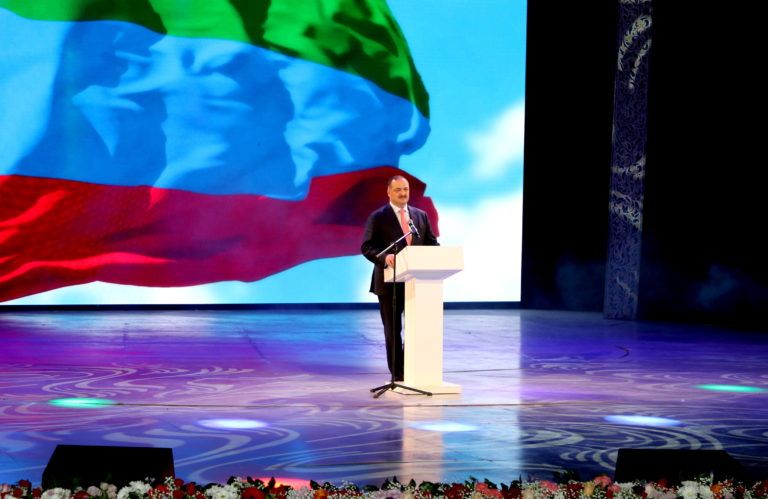 К 100-летию республики