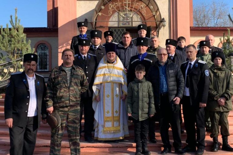 В Кизляре почтили память жертв геноцида казачества