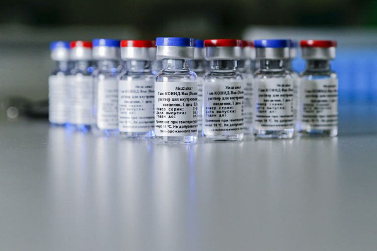 «Спутник V» – халяль: мусульмане признали, что вакцина не содержит запрещенных компонентов