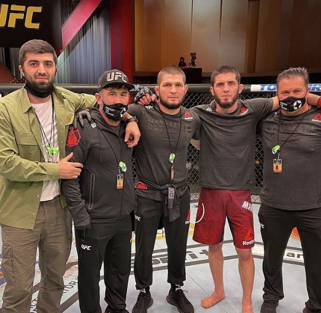 FE296D7A-9484-40AC-B395-BC6FD36F93EA