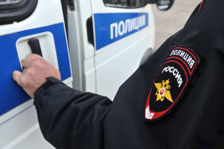 Где живет майор?