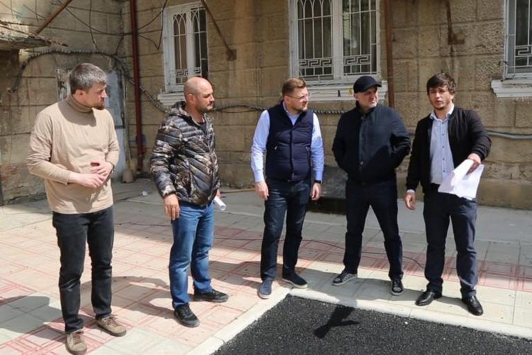Салман Дадаев ознакомился с ходом реализации нацпроектов