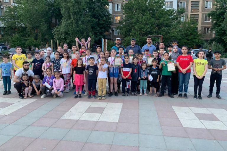 Спорт в каждый двор!